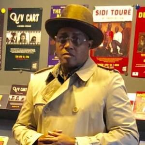 Meet your Posher, Terry